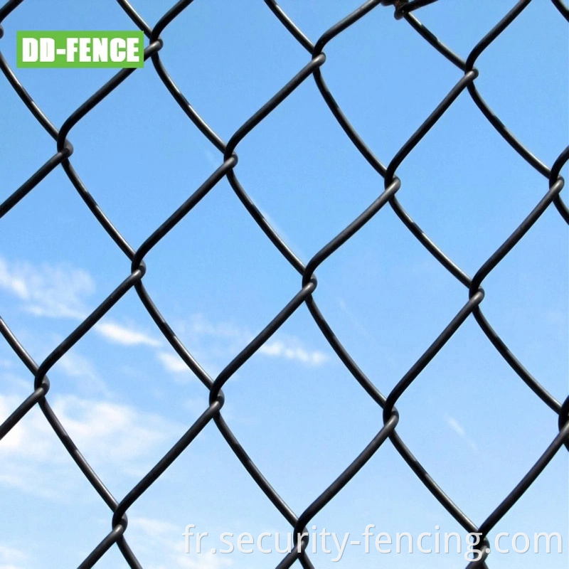 Villa Chain Link Wire Mesh Fence